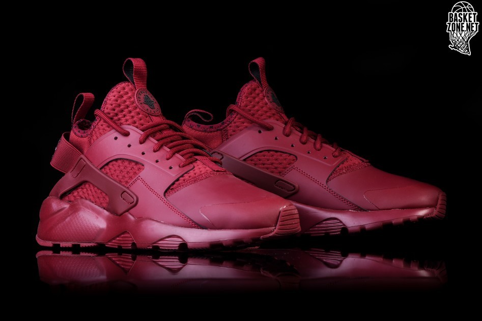 nike air huarache run ultra se team red