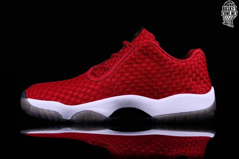 red air jordan future