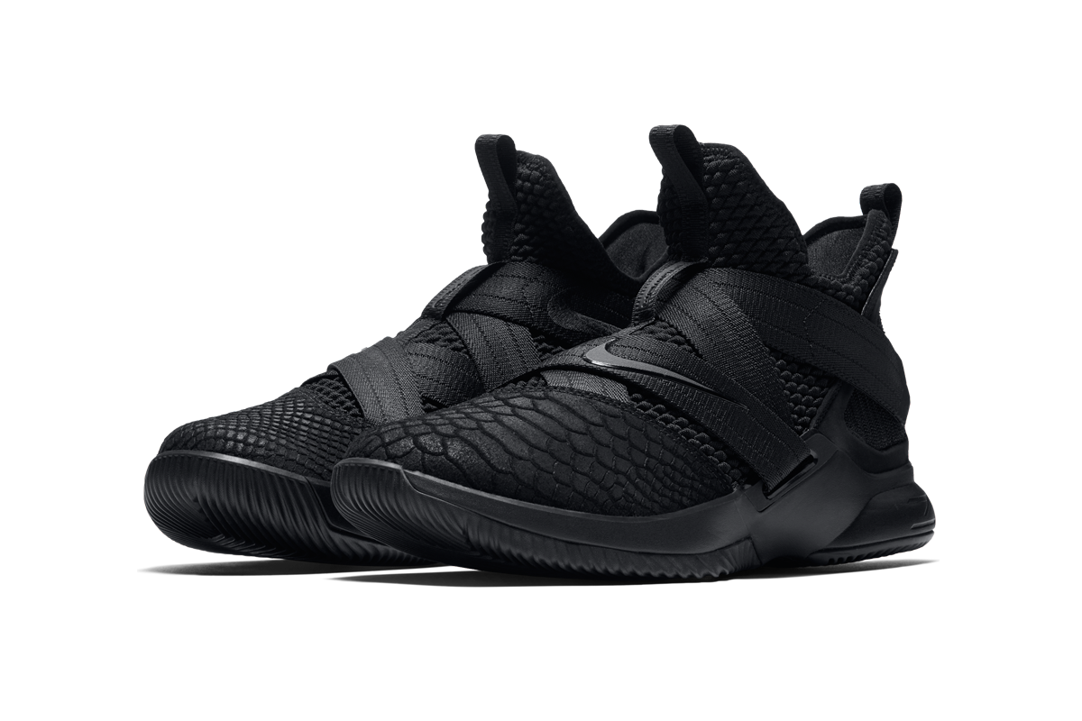 NIKE LEBRON SOLDIER 12 SFG TRIPLE BLACK