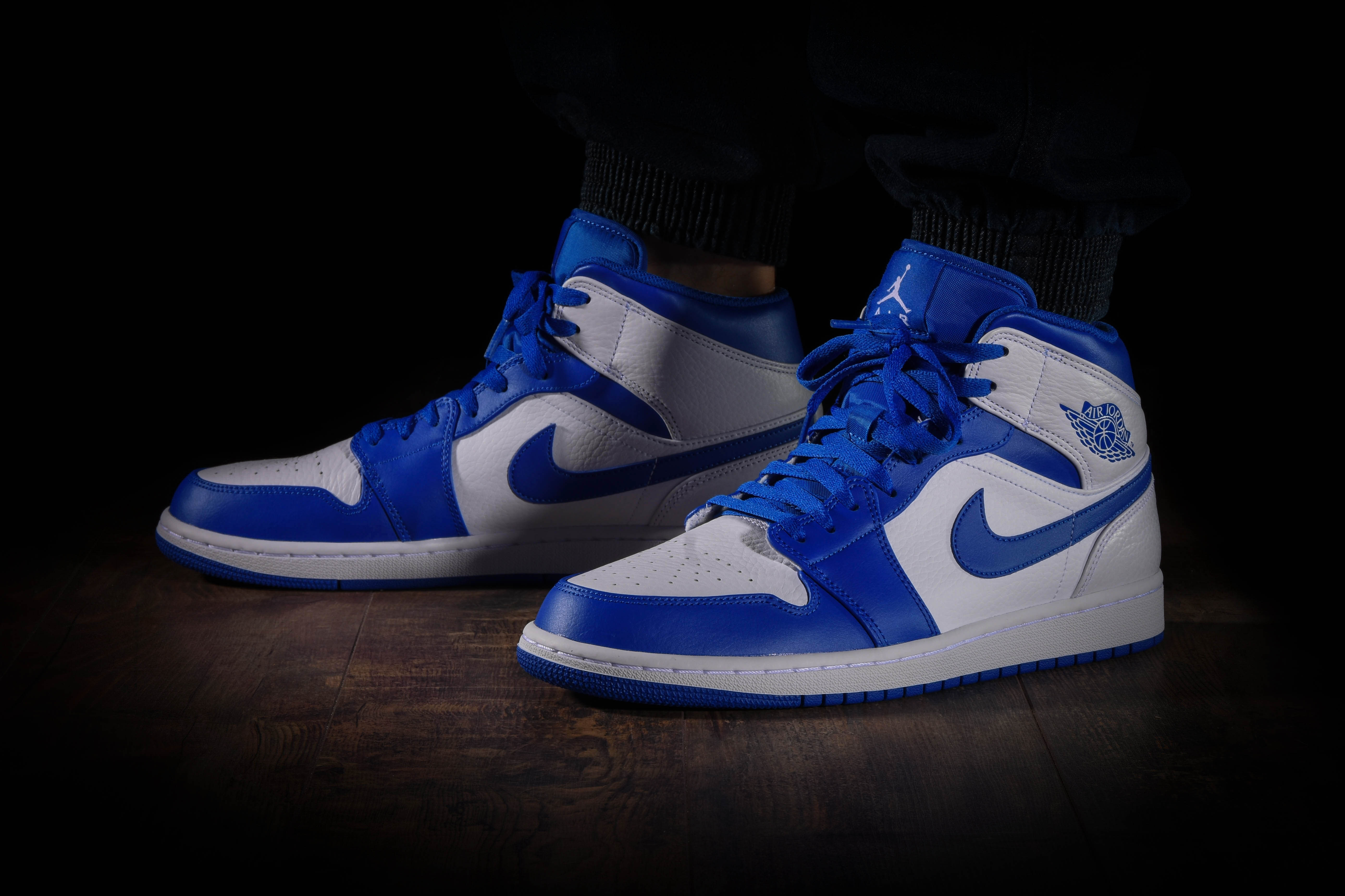 Air Jordan 1 Retro Mid Voor 95 00 Kicksmaniac Com