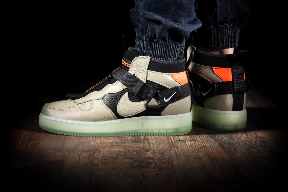 nike air force 1 utility mid spruce fog black