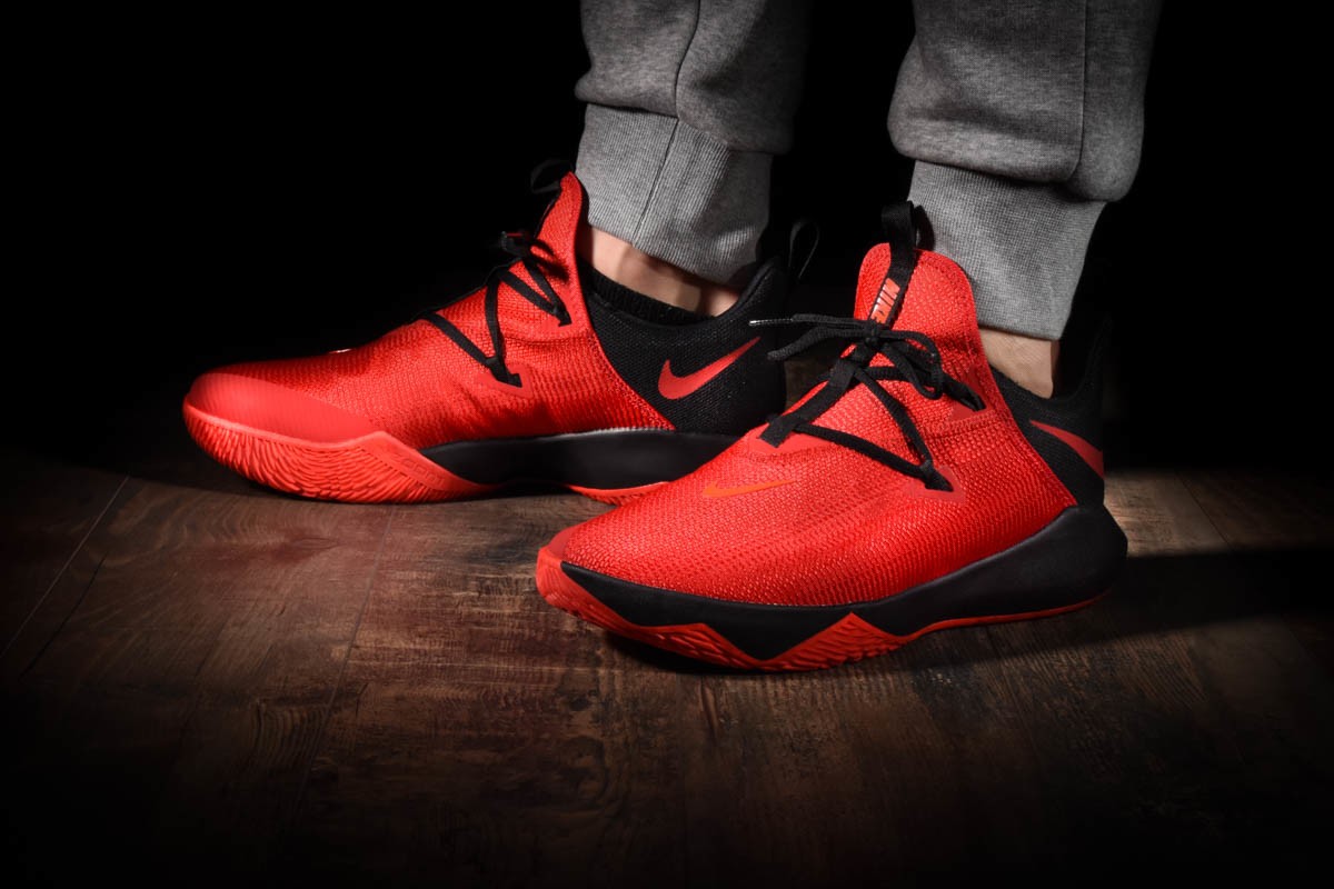 Nike hotsell zoomshift 2