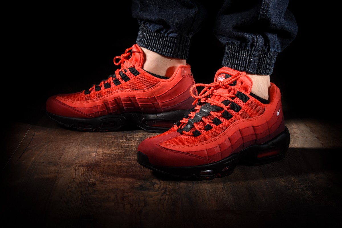 NIKE AIR MAX 95 OG HABANERO RED