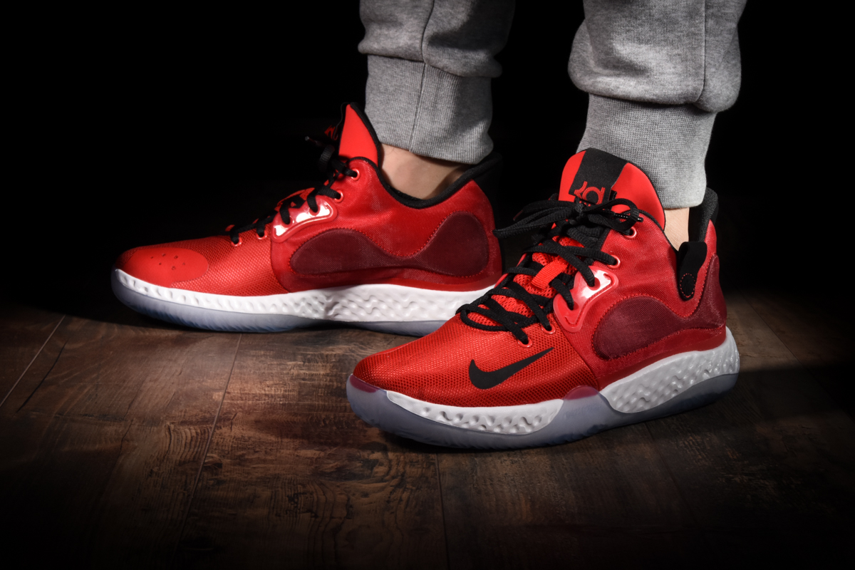 air zoom stussy