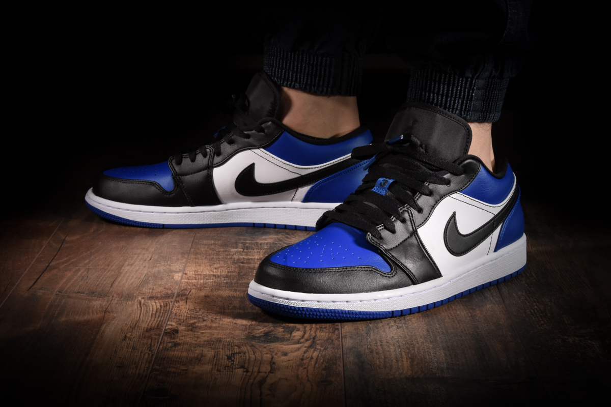 jordan low royal toe