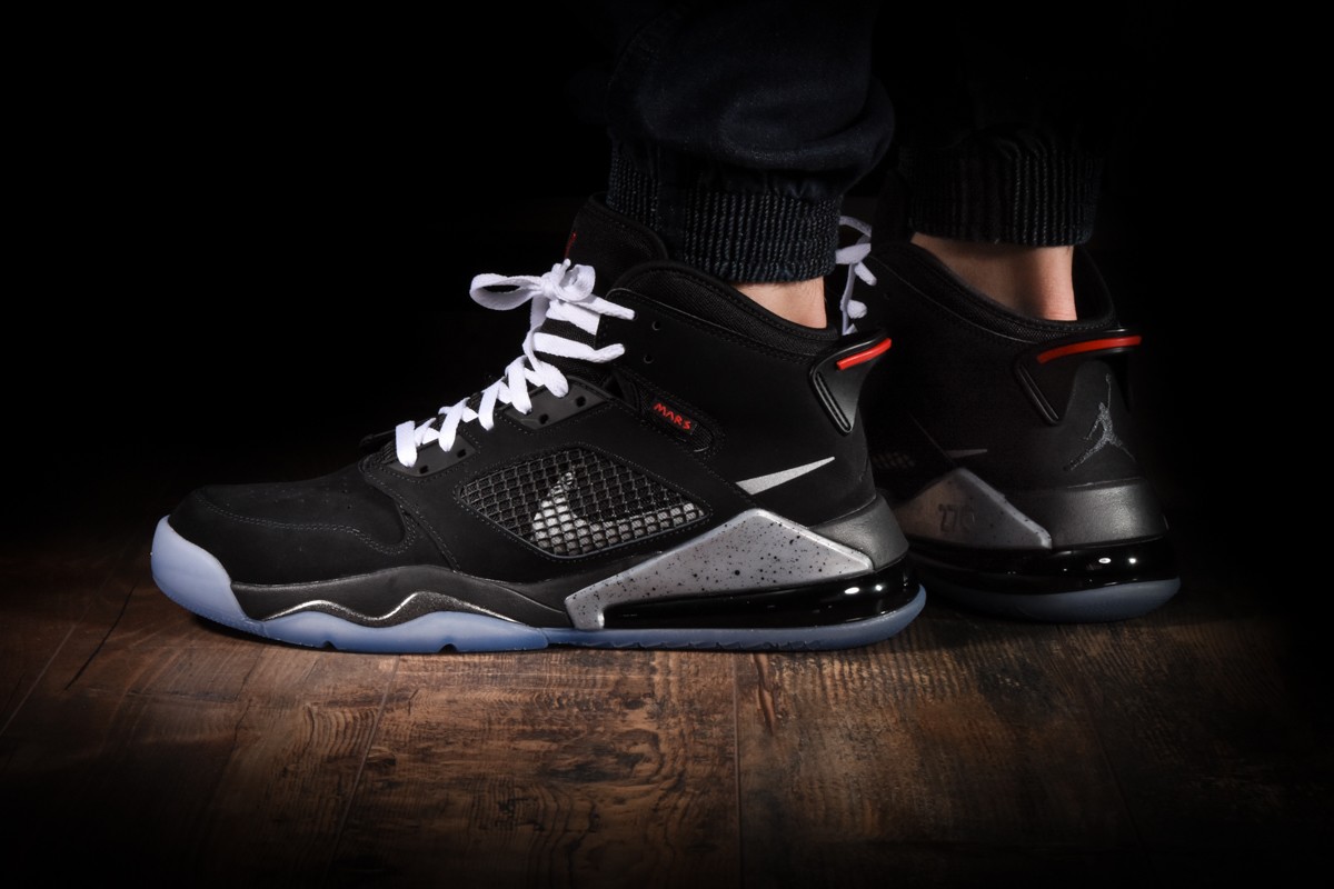 NIKE AIR JORDAN MARS 270 BLACK METALLIC for 155.00 kicksmaniac