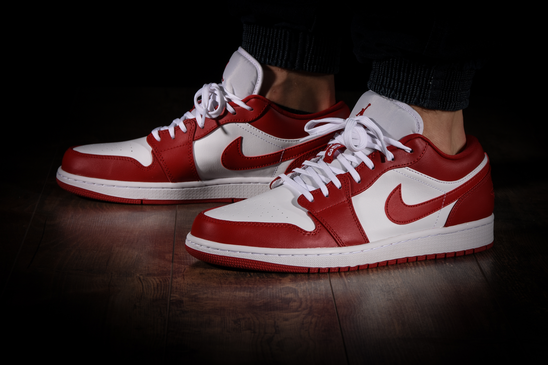 NIKE AIR JORDAN 1 RETRO LOW GYM RED WHITE