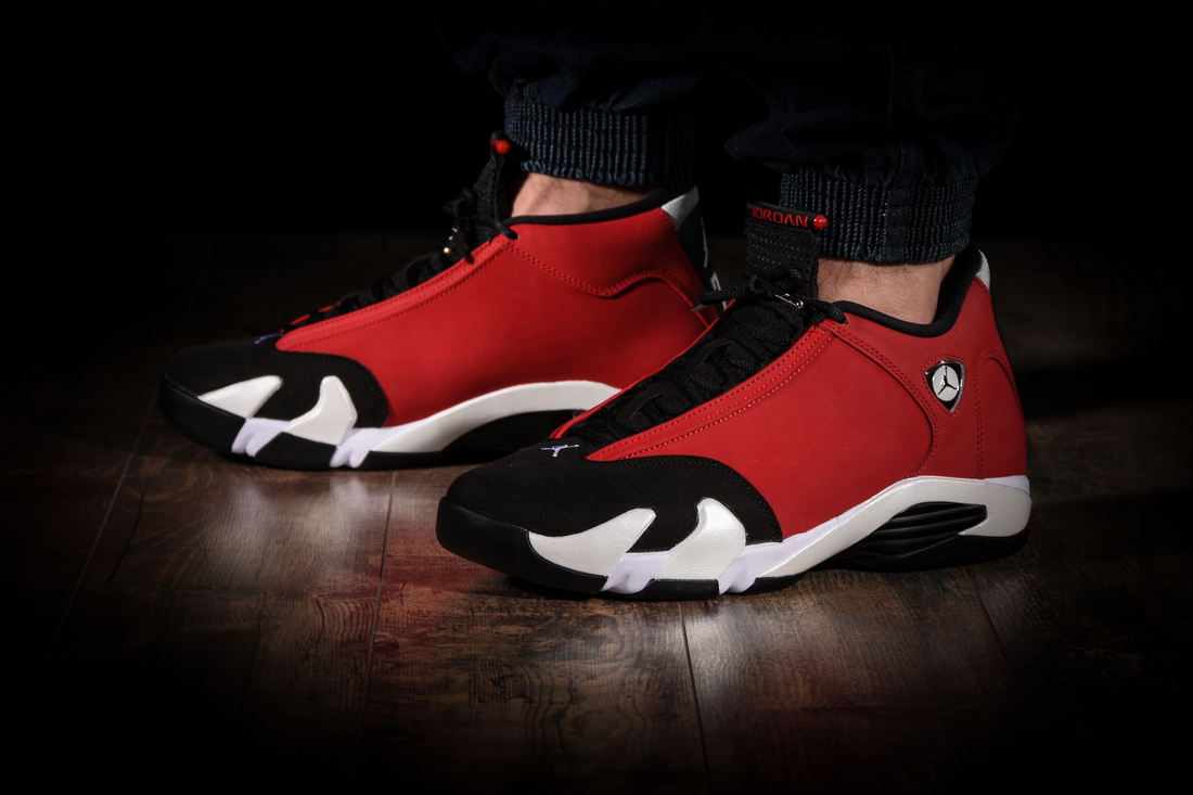 NIKE AIR JORDAN 14 RETRO GYM RED TORO