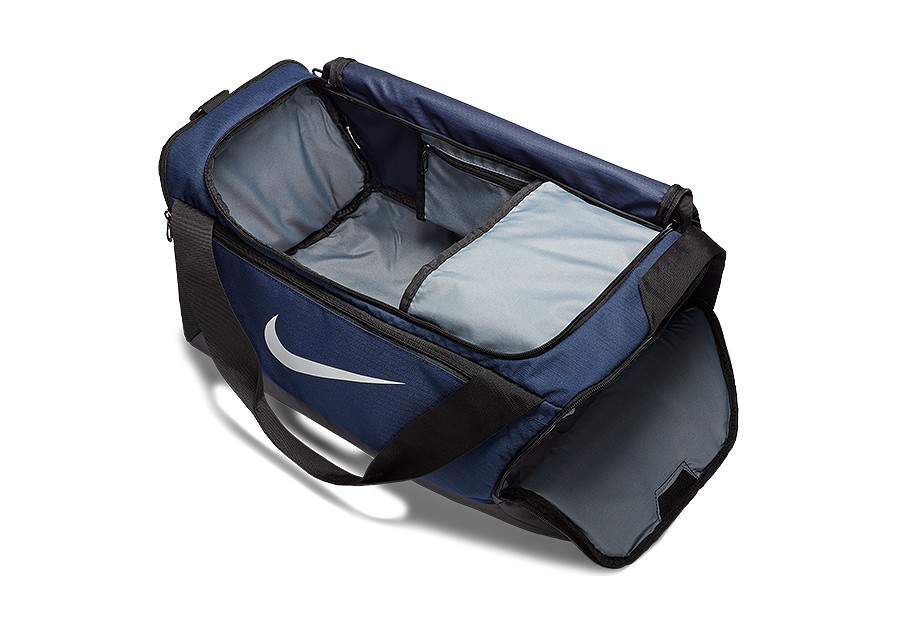 nike small duffle