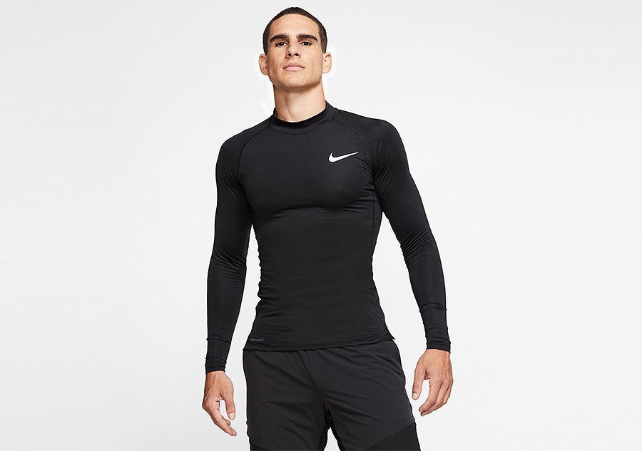 Nike Long sleeve shirt NIKE PRO in black
