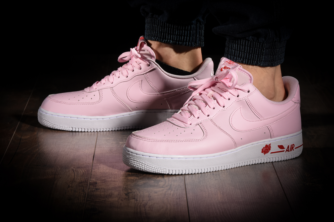 NIKE AIR FORCE 1 LOW THANK YOU PLASTIC BAG PINK FOAM pro €