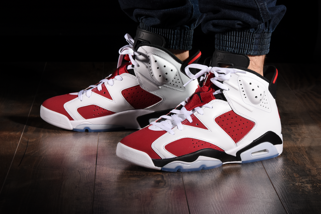 NIKE AIR JORDAN 6 RETRO CARMINE 2021