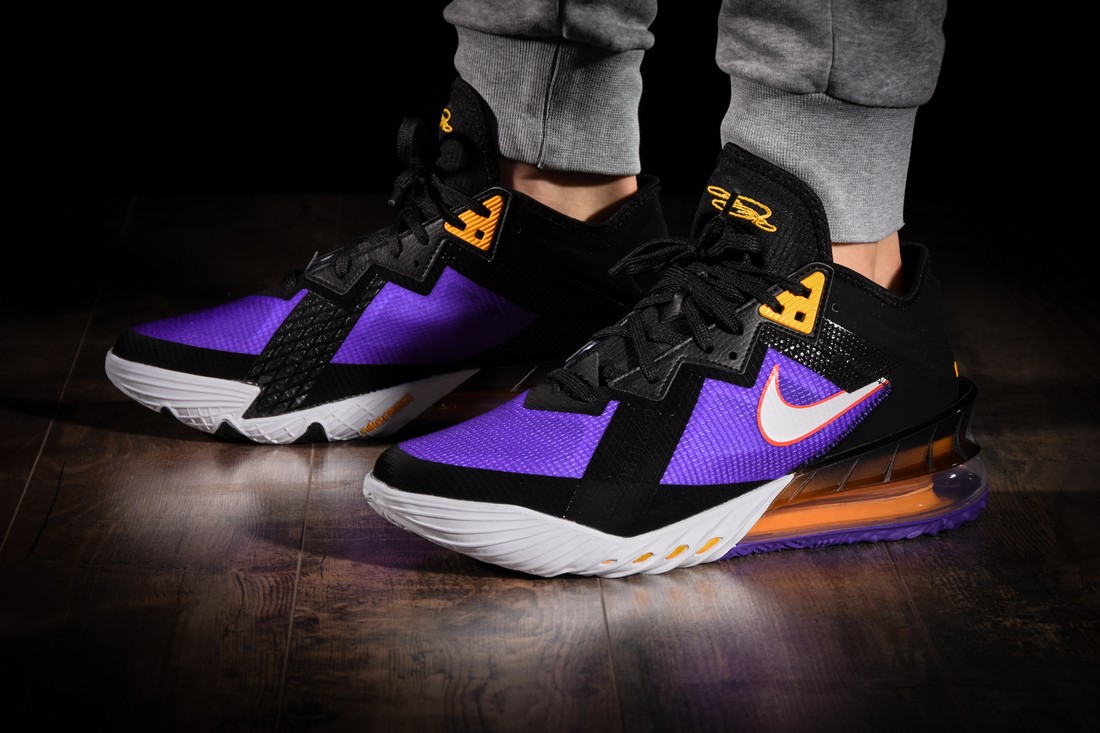 NIKE LEBRON 18 LOW ACG TERRA LAKERS