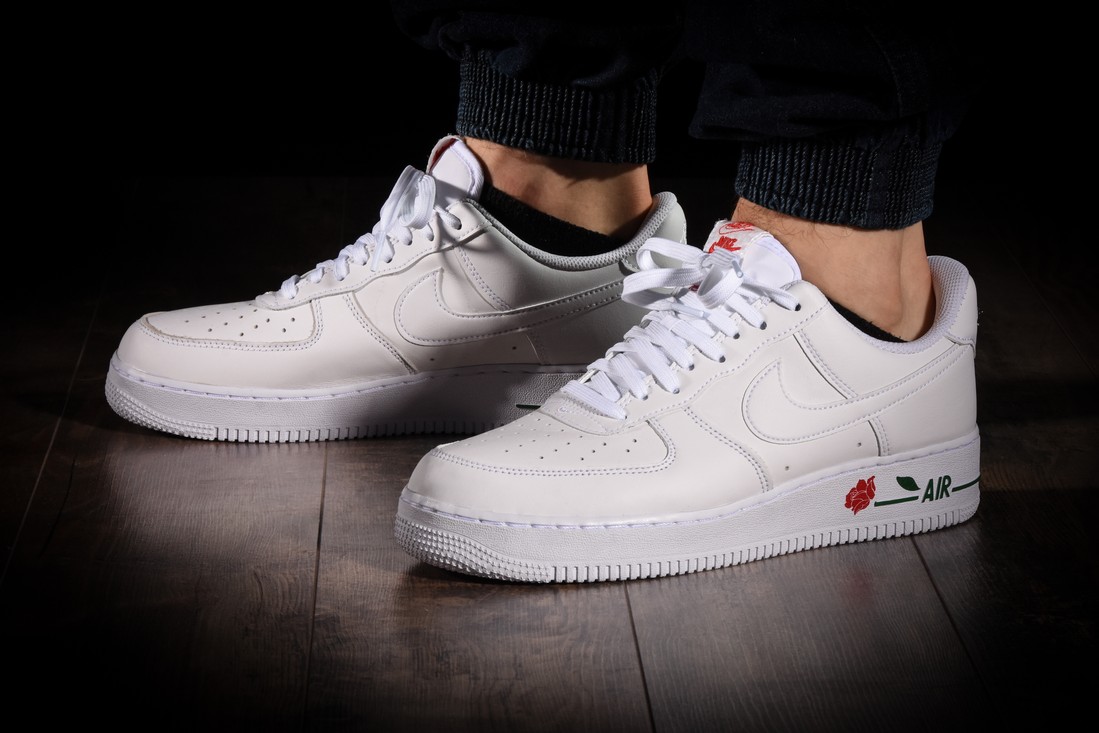 nike air force 1 low rose white