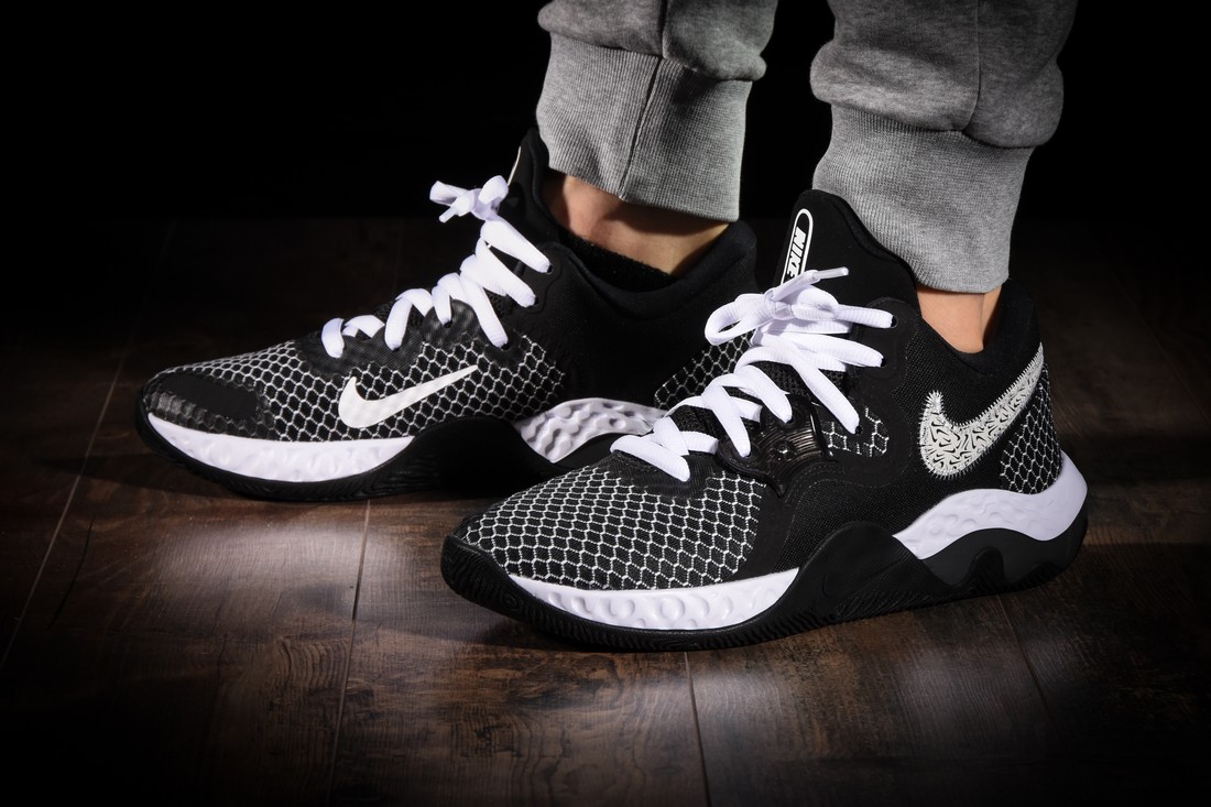 NIKE RENEW ELEVATE II OREO