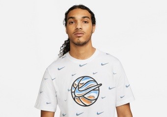 NIKE SWOOSH BALL TEE WHITE