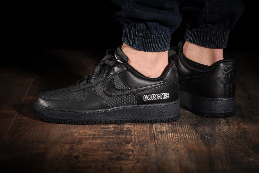 NIKE AIR FORCE 1 LOW GORE-TEX TRIPLE BLACK for £155.00 | kicksmaniac.com