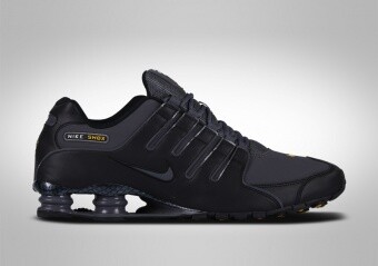NIKE SHOX NZ BLACK